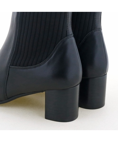 cava cava（サヴァサヴァ）の「リブニットショートブーツ　-1320489（ブーツ・レディース・ブラック/ダークブラウン/オリーブ/ライトベージュ・22.5cm/23.5cm/24.5cm/23.0cm/24.0cm）」の10枚目の写真