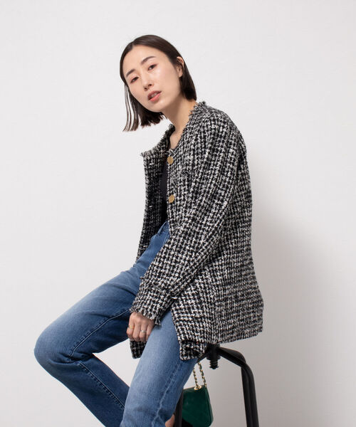 美品 リエミラー クルーネック フリンジジャケット ツイード 金ボタン 黒 38 Rie Miller（リエミラー）の「クルーネックフリンジジャケット
