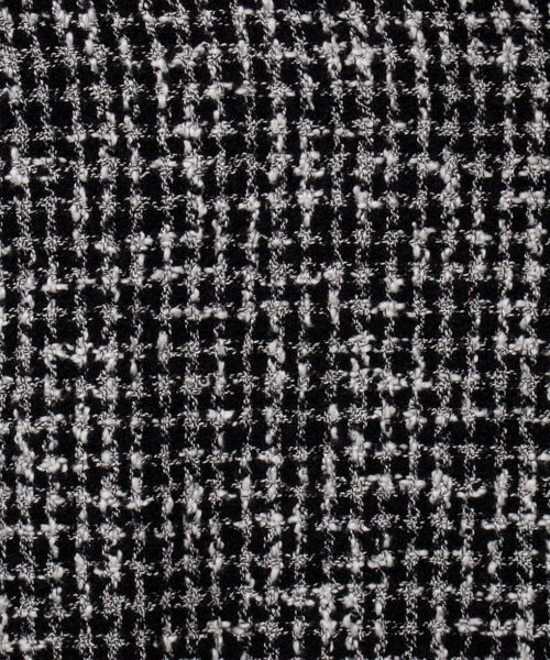 Rie Miller（リエミラー）の「クルーネックフリンジジャケット