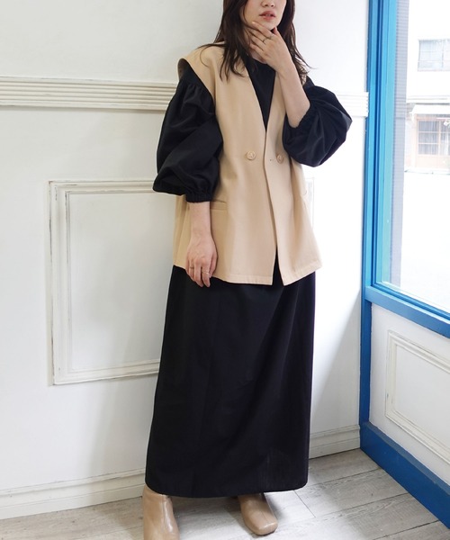CORNERS(コーナーズ)の「ボリューム袖スピンドルカフタンワンピース(ワンピース・レディース・ブラック/ブラウン/アイボリー系/オレンジ/ベージュ・L/M)」の15枚目の写真