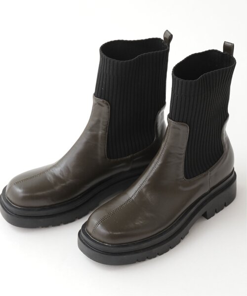 RAY CASSIN（レイカズン）の「M/L展開 ソックスショートブーツ（ブーツ・レディース・ブラック/カーキ・MEDIUM/LARGE）」の15枚目の写真