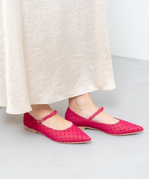 Launa lea(ラウナレア)の「【26春夏新色】メリージェーンパンプス (0482)(パンプス・レディース・ボルドー/レオパード/ブラウン/ブラック/ブラック系その他/ピンクベージュ/ゴールド/グレー系その他/モカ/ローズ/シルバー/レッド/ベージュ系/ホワイト系その他/レッド系その他・22.5cm/24.0cm/23.0cm/23.5cm/22.0cm/24.5cm/25.0cm)」の11枚目の写真