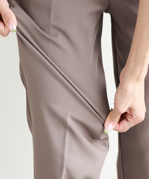 Pierrot（ピエロ）の「ストレッチテーパードイージーパンツ（スラックス・レディース・ライトベージュ/パープル/ブラック/モカ/ブラウン系その他/ライトグレー/ライム/グリーン・PS/S/L/PM/M）」の12枚目の写真