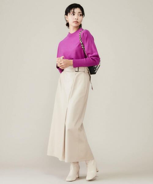 ハイネックドルマンニット