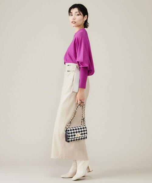 ハイネックドルマンニット