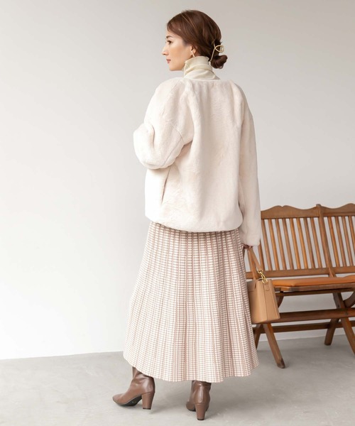 fifth（フィフス）の「ノーカラーファーブルゾン（ブルゾン・レディース・ライトベージュ/グレー/モカ・M）」の11枚目の写真