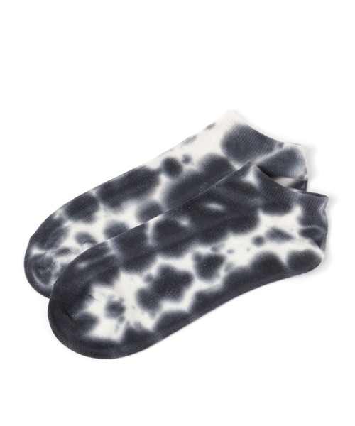 LAKOLE（ラコレ）の「タイダイ柄ゴーストソックス / 349205（ソックス/靴下・メンズ・ブラック/オレンジ/ロイヤルブルー/ピンク/チャコール/パープル・FREE）」の3枚目の写真