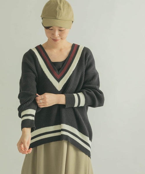 FORK&SPOON（フォークアンドスプーン）の「FORK&SPOON　チルデンVネックニット（ニット/セーター・レディース・アイボリー/ネイビー・1）」の14枚目の写真