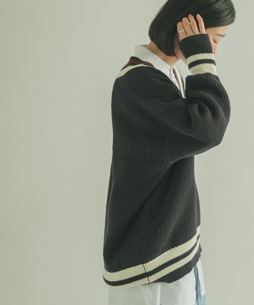 FORK&SPOON（フォークアンドスプーン）の「FORK&SPOON　チルデンVネックニット（ニット/セーター・レディース・アイボリー/ネイビー・1）」の21枚目の写真