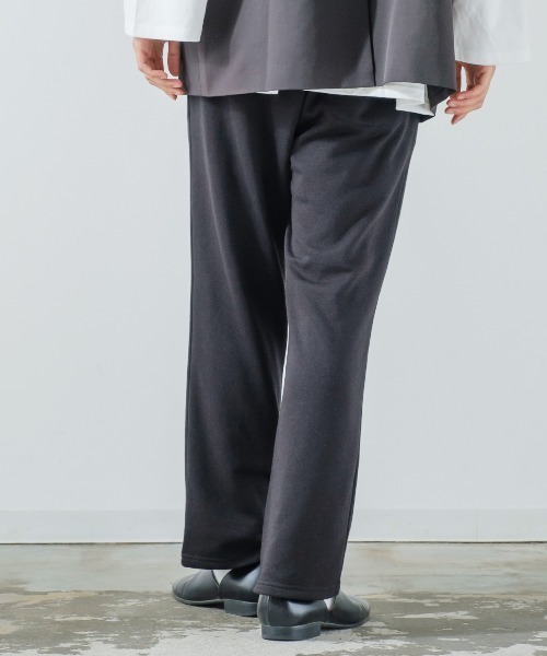 improves（インプローブス）の「スウェット ピンタック イージー フレアパンツ（スラックス・メンズ・ブラック/マスタード/グリーン/オフホワイト・LARGE/MEDIUM）」の11枚目の写真