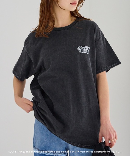 68603 LOONEY TUNES レディース　Tシャツ　黒　L 68603 LOONEY TUNES レディース Tシャツ 黒 L
