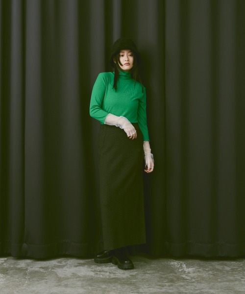 Happy John（ハッピージョン）の「docking sheer turtleneck tops/ドッキングシアータートルネックトップス（Tシャツ/カットソー・レディース・ナチュラル/ブラック/グリーン・FREE）」の12枚目の写真