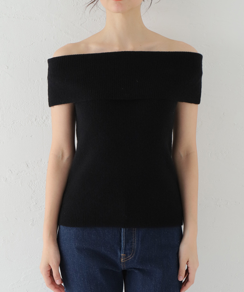 ⭐️人気新作 新品 Toteme トーテム　黒トップス TOTEME/トーテム】SLIT SLEEVE TURTLENECK（ニット／セーター