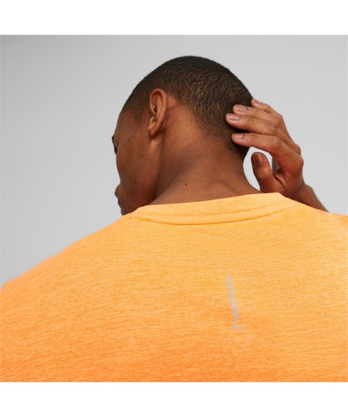 PUMA（プーマ）の「PUMA プーマ メンズ ランニング ラン フェイバリット ヘザー 半袖 Tシャツ（Tシャツ/カットソー・メンズ・ブラック/ブルー系その他/オレンジ・SMALL/XX-LARGE/X-LARGE/MEDIUM/LARGE）」の15枚目の写真