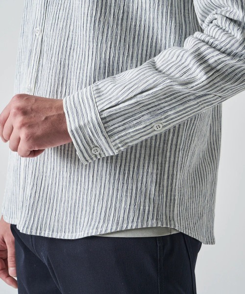 TETE HOMME(テットオム)の「カールマイヤーストライプシャツ(シャツ/ブラウス・メンズ・ホワイト/ブラック・X-LARGE/LARGE/MEDIUM)」の8枚目の写真