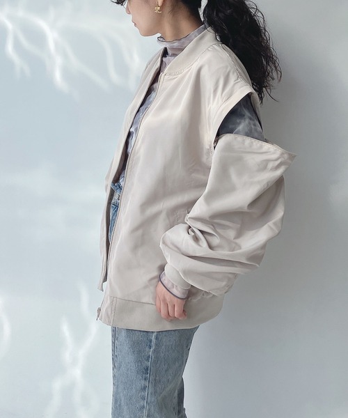 AS KNOW AS plus（アズノゥアズプラス）の「○マルチWAYなMA-1ブルゾン（MA-1・レディース・カーキ/グレイッシュベージュ/ブラック・FREE）」の16枚目の写真