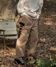 S'more（スモア）の「SALOPETTE CIRCUS CARGO PANTS（カーゴパンツ）」