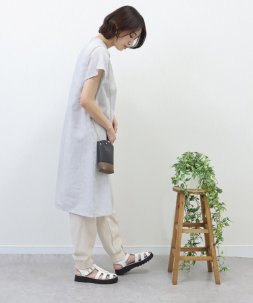 libelle more（リベル モア）の「《吸水速乾・UVカット・抗菌防臭》フレンチリネン　ストライプキーネックワンピース（シャツワンピース・レディース・ラベンダー/ミント/ブルー/ブラック・M/L）」の13枚目の写真