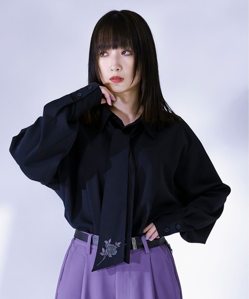 Ellno Loset（エルノロゼット）の「フラワーボウタイシャツ（シャツ/ブラウス・メンズ・ブルーグレー/オフホワイト/ブラック・MEDIUM/LARGE）」の22枚目の写真