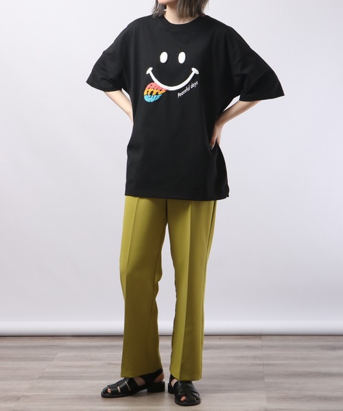 SMILEY FACE(スマイリーフェイス)の「SMILEY FACE サガラ刺繍Tシャツ(Tシャツ/カットソー・レディース・イエロー/インディゴブルー/ホワイト/ブラック・M/L/LL)」の13枚目の写真