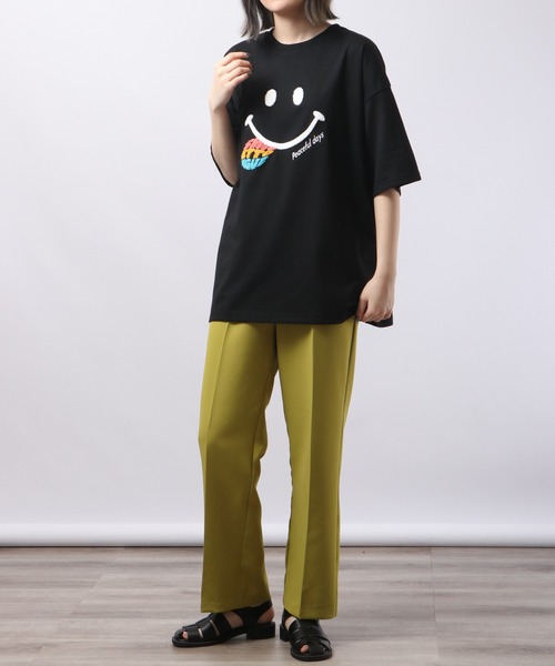 SMILEY FACE(スマイリーフェイス)の「SMILEY FACE サガラ刺繍Tシャツ(Tシャツ/カットソー・レディース・イエロー/インディゴブルー/ホワイト/ブラック・M/L/LL)」の14枚目の写真