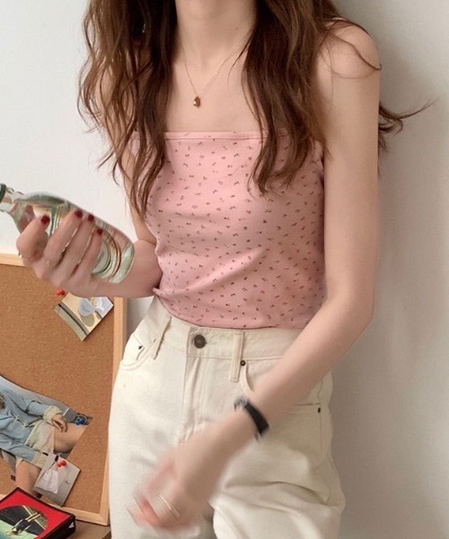 ♡ yuhan wang 小花柄 キャミソール ♡ ♡ yuhan wang 小花柄 キャミソール ♡