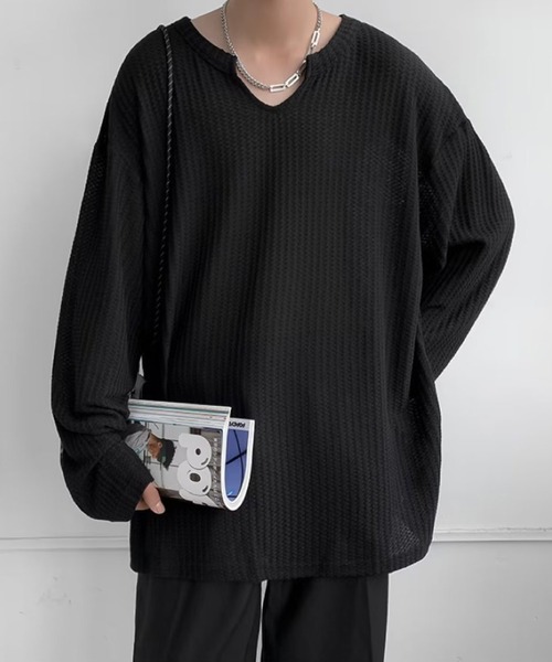 aimoha（アイモハ）の「モード系Ｖネックロング　カットソーＴシャツ（Tシャツ/カットソー・メンズ・ブラック/ホワイト・LARGE/X-LARGE/XX-LARGE/MEDIUM）」の2枚目の写真