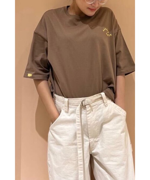 ALEXIA STAM - アリシアスタン　限定Tシャツ ALEXIA STAM（アリシアスタン）の「Embroidery Logo Tee / ロゴ