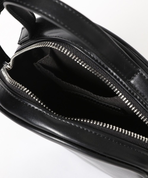 LAKOLE（ラコレ）の「サークルショルダーバッグ / 963000（ショルダーバッグ・レディース・ブラック/アイボリー/シルバー・FREE）」の16枚目の写真