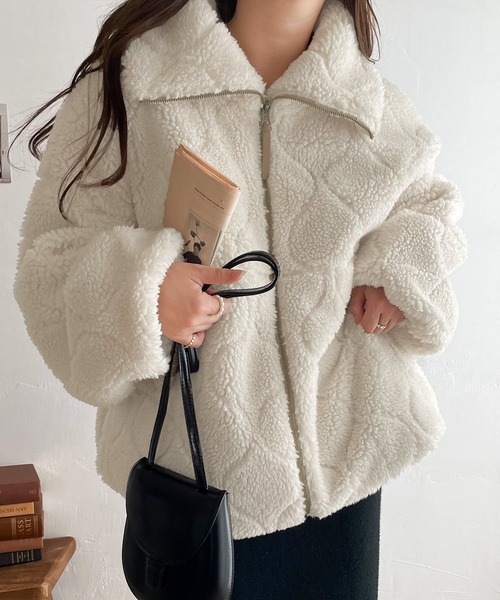 classicalelf（クラシカルエルフ）の「ゆるっとたぷっと。ビッグカラーキルティングダブルジップ オーバーサイズ ボアブルゾン（ブルゾン・レディース・ブラウン/アイボリー/ブラック・LARGE/MEDIUM/SMALL/X-LARGE）」の7枚目の写真