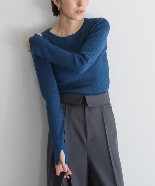 select MOCA（セレクトモカ）の「【8色展開】ニュアンスリブクルーネックトップス（Tシャツ/カットソー・レディース・ライトグレー/ブルー/ブラック/アイボリー/ホワイト/グレイッシュベージュ/ダークグレー/ブラウン・FREE）」の8枚目の写真