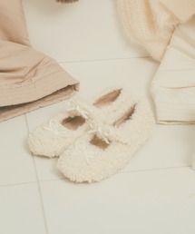 pomiii（ポミー）の「もこもこシューズ（パンプス）」