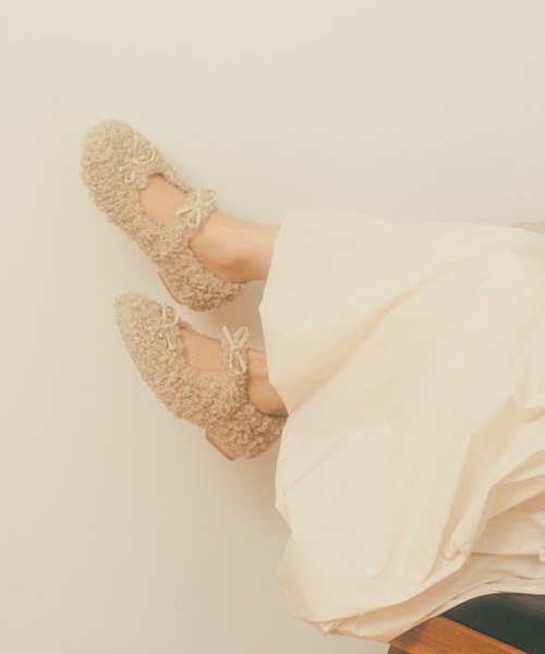 pomiii(ポミー)の「もこもこシューズ(パンプス・レディース・アイボリー/ベージュ・SMALL/LARGE/MEDIUM)」の9枚目の写真