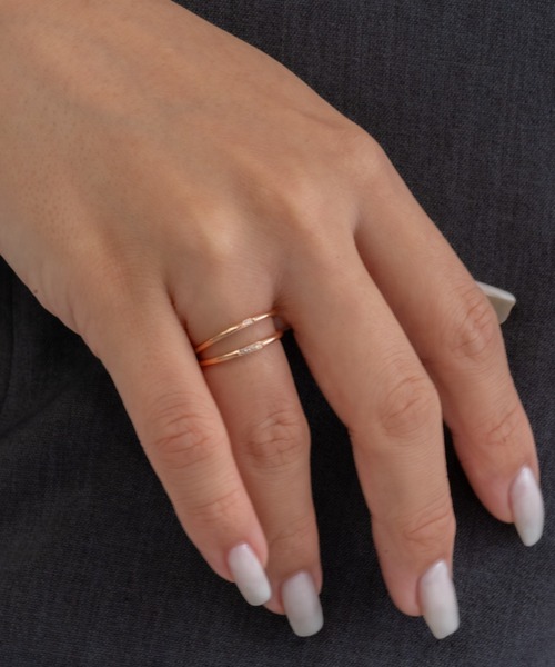 ebine(エビネ)の「1mm Zirconia Ring / 1石 金属アレルギー対応 サージカルステンレス(リング・レディース・ゴールド/ピンク/シルバー・4号/20号/18号/11号/1号/7号/2号/9号/16号/13号)」の16枚目の写真