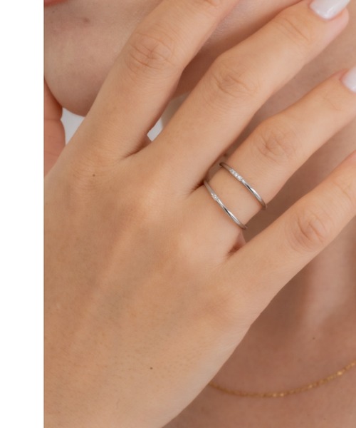 ebine(エビネ)の「1mm Zirconia Ring / 1石 金属アレルギー対応 サージカルステンレス(リング・レディース・ゴールド/ピンク/シルバー・4号/20号/18号/11号/1号/7号/2号/9号/16号/13号)」の17枚目の写真