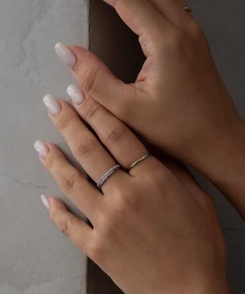 ebine(エビネ)の「1mm Zirconia Ring / 1石 金属アレルギー対応 サージカルステンレス(リング・レディース・ゴールド/ピンク/シルバー・4号/20号/18号/11号/1号/7号/2号/9号/16号/13号)」の15枚目の写真