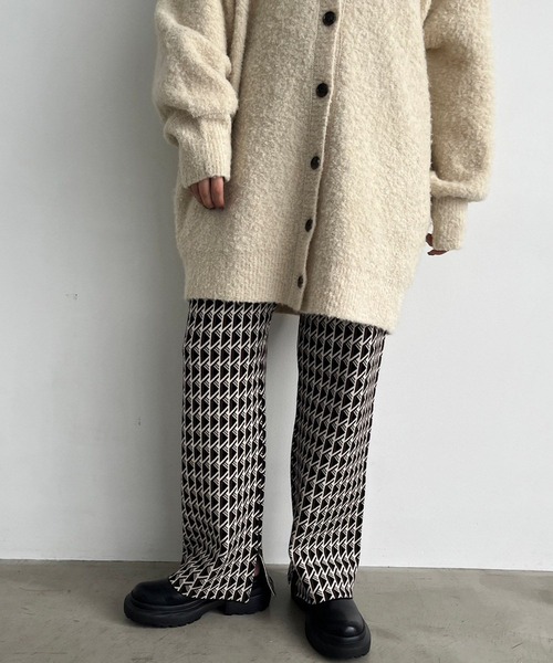 LOWRYS FARM(ローリーズファーム)の「スムースニットパンツ 969795(その他パンツ・レディース・ブラウン/ブラック/その他/チャコールグレー/ブルー・FREE)」の15枚目の写真