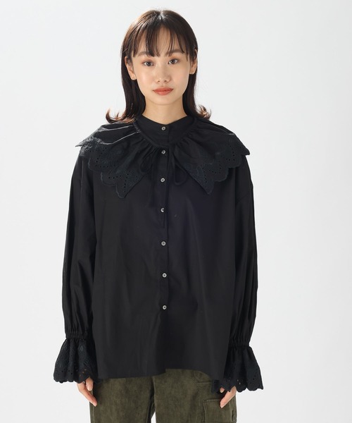 niko and（ニコアンド）の「スカラップ襟2WAYブラウス（シャツ