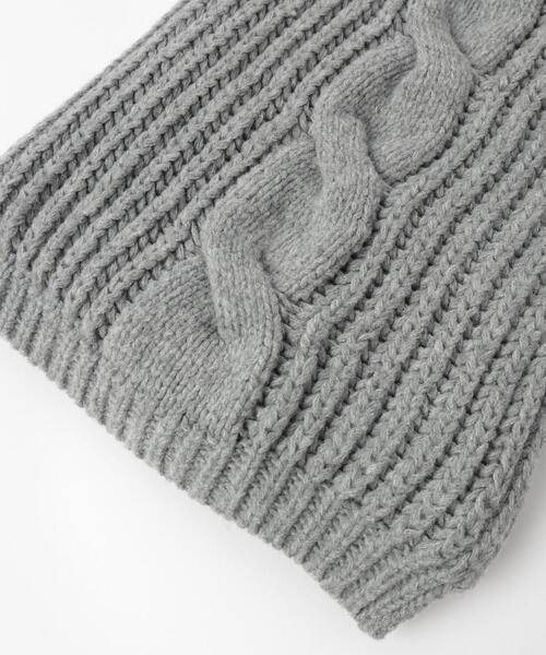 coen（コーエン）の「ボリュームケーブルマフラー（ストール/ショール・レディース・グレー/オフホワイト・FREE）」の8枚目の写真