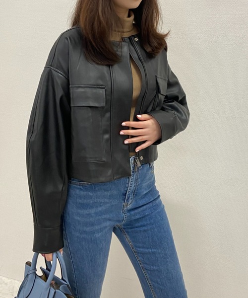 SAISON DE PAPILLON(セゾンドパピヨン)の「合成皮革ノーカラーブルゾン(ライダースジャケット・レディース・ブラック・S/M)」の14枚目の写真