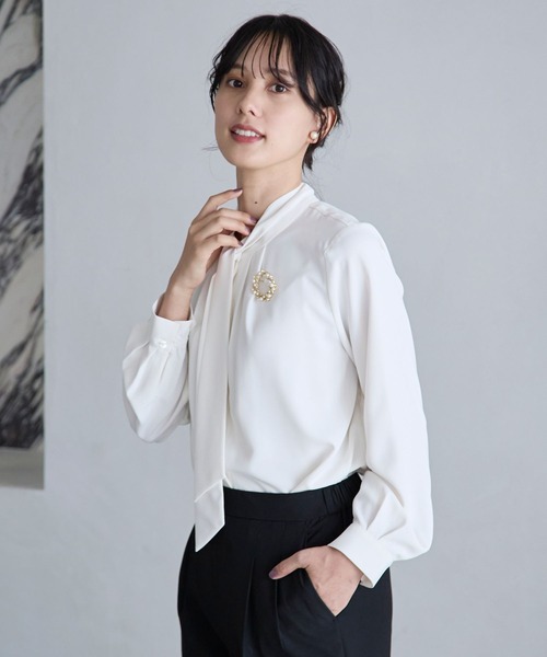 GLOBAL WORK（グローバルワーク）の「お手入れらくらく2WAYボウタイブラウス/970919（シャツ/ブラウス・レディース・ホワイト系その他/ライトブルー/オフホワイト・MEDIUM/LARGE）」の14枚目の写真