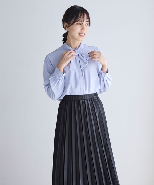 GLOBAL WORK（グローバルワーク）の「お手入れらくらく2WAYボウタイブラウス/970919（シャツ/ブラウス・レディース・ホワイト系その他/ライトブルー/オフホワイト・MEDIUM/LARGE）」の21枚目の写真