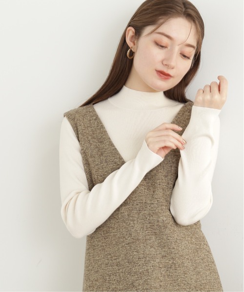N.（N. Natural Beauty Basic）（エヌエヌナチュラルビューティーベーシック）の「◆総針ボトルネック長袖ニット（Tシャツ/カットソー・レディース・オフホワイト/グリーン/ブラック/パープル・MEDIUM）」の2枚目の写真