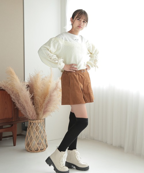 Amourire girl（アムリールガール）の「ビット付きコーデュロイ