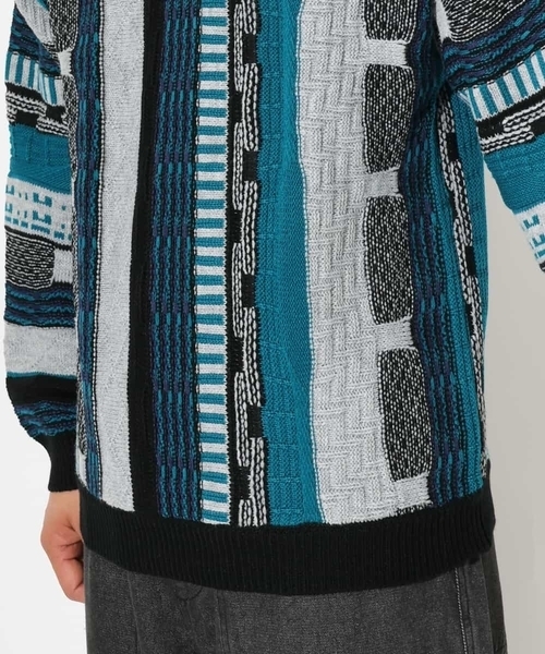 a.v.v（アーヴェヴェ）の「【洗濯機で洗える】3Dワイドシルエットニット（ニット/セーター・メンズ・ライトグレー/ブラック・48/46）」の22枚目の写真