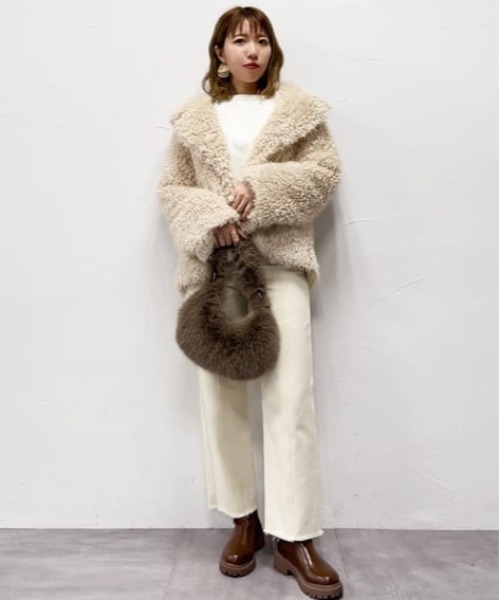 VICKY(ビッキー)の「【KOREAN ITEM】軽量厚底サイドゴアブーツ(ブーツ・レディース・ブラック/キャメル・23.5cm)」の17枚目の写真