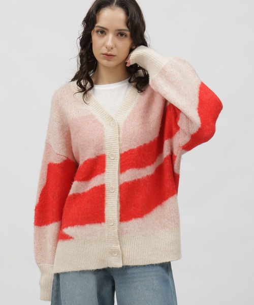 LAKOLE（ラコレ）の「7ゲージジャガードカーディガン / 997045（カーディガン/ボレロ・レディース・ブラウン系その他/パープル系その他/レッド系その他/ブルー系その他・MEDIUM/SMALL）」の4枚目の写真