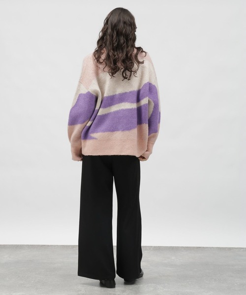 LAKOLE（ラコレ）の「7ゲージジャガードカーディガン / 997045（カーディガン/ボレロ・レディース・ブラウン系その他/パープル系その他/レッド系その他/ブルー系その他・MEDIUM/SMALL）」の18枚目の写真