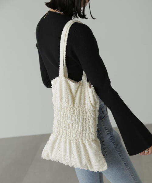 FREE'S MART（フリーズマート）の「◆ウェーブトート（トートバッグ・レディース・ホワイト/ライトグリーン・ﾌﾘ-）」の3枚目の写真