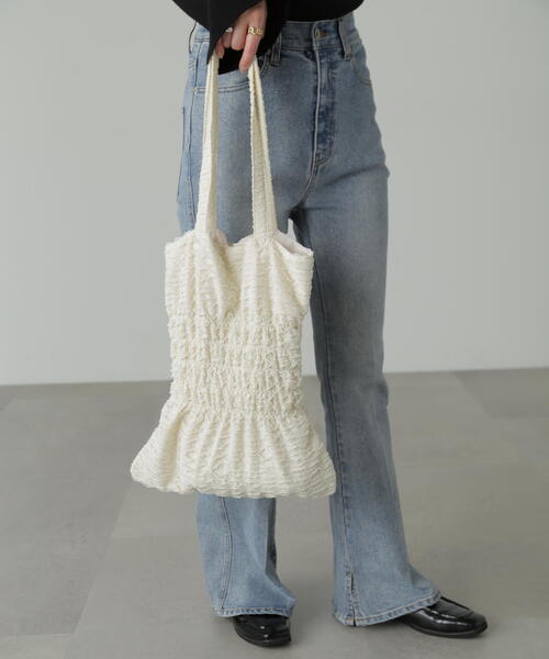 FREE'S MART（フリーズマート）の「◆ウェーブトート（トートバッグ・レディース・ホワイト/ライトグリーン・ﾌﾘ-）」の5枚目の写真